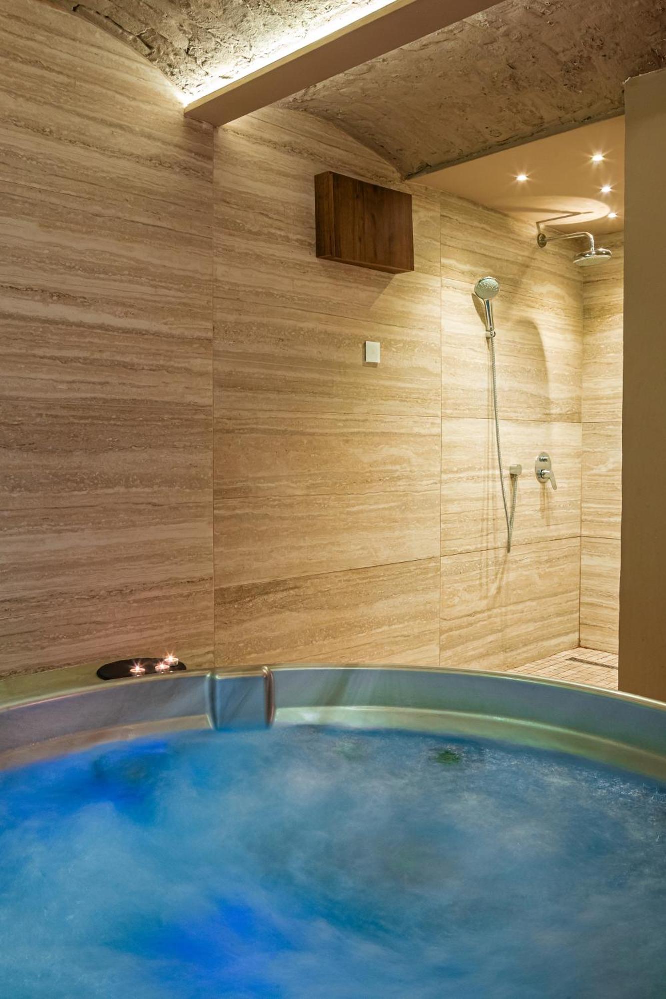 Venus Apartment With Jacuzzi And Sauna - City Center ベオグラード エクステリア 写真