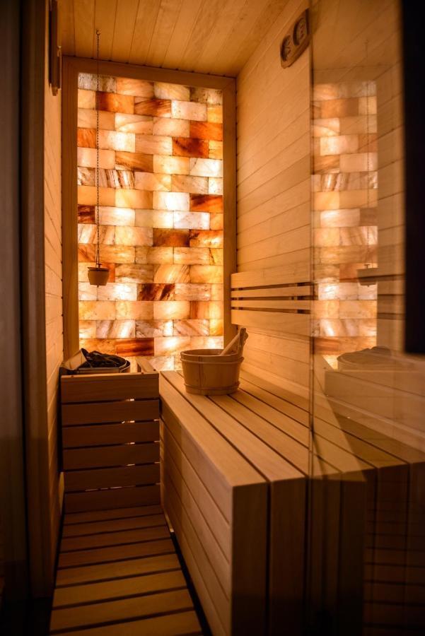 Venus Apartment With Jacuzzi And Sauna - City Center ベオグラード エクステリア 写真